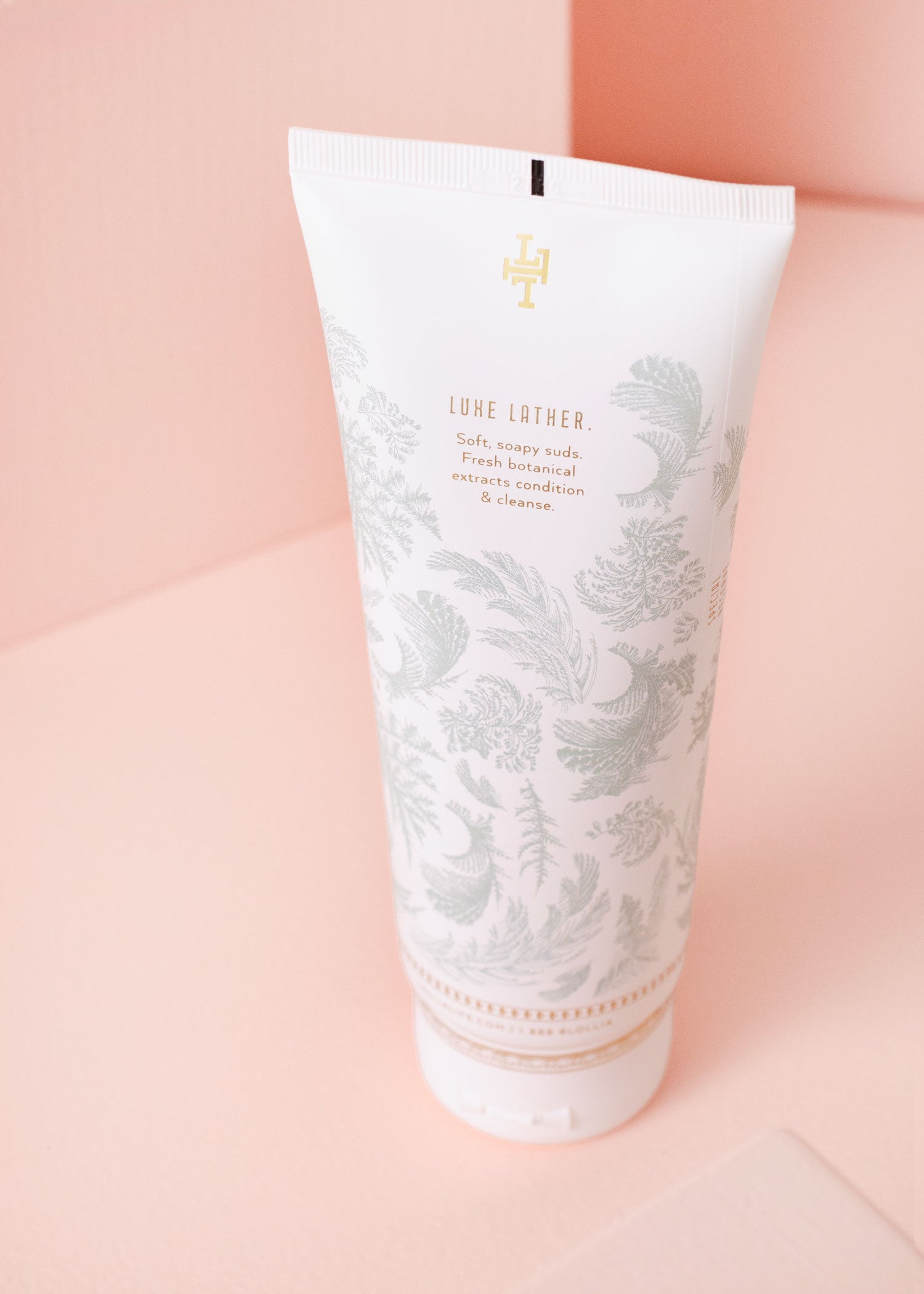 LITA BEAUTY MOISTURE GEL 新感覚ゲル Snowdrop Perfumed Shower Gel – Margot Elena