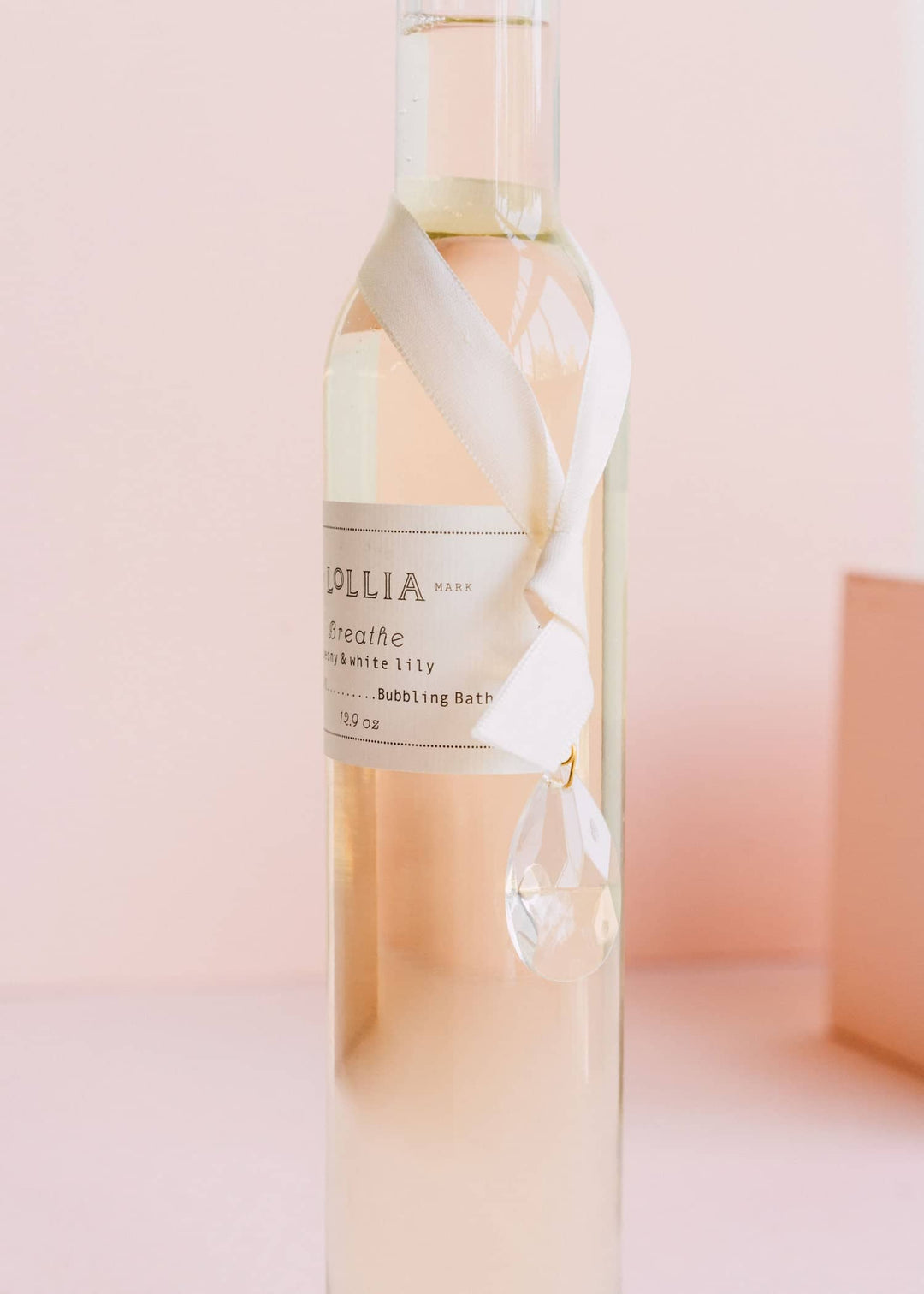 white lily bubble bath Breathe Bubble Bath